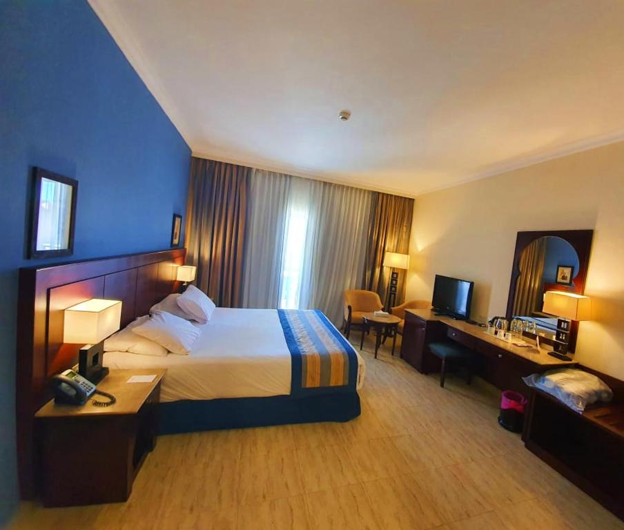 Hotel reviews, Stella Makadi Beach Resorts