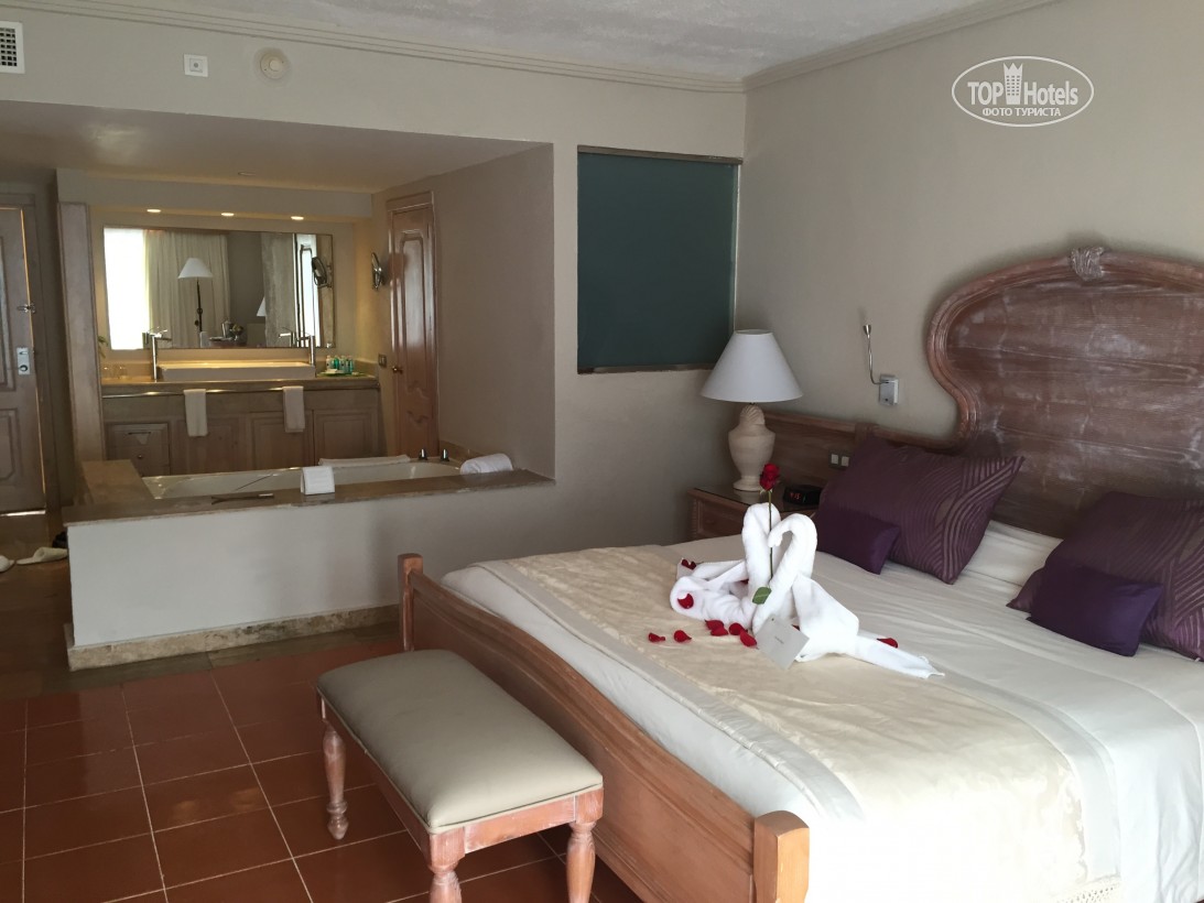 Горящие туры в отель Excellence Punta Cana Уверо Альто