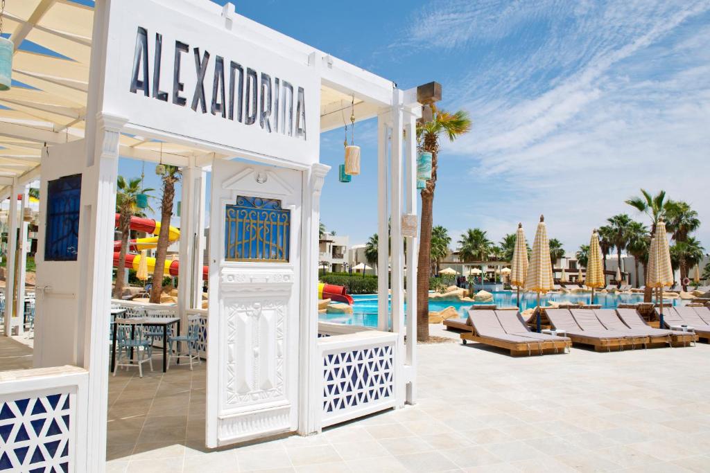 Отдых в отеле Amphoras Aqua Resort (ex. Shores Golden) Шарм-эль-Шейх Египет