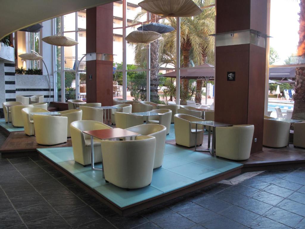 Горящие туры в отель Estival Park Hotel Resort Коста-Дорада
