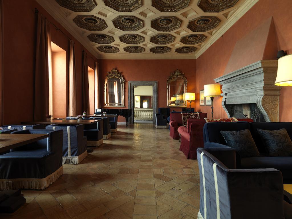 Відпочинок в готелі La Posta Vecchia