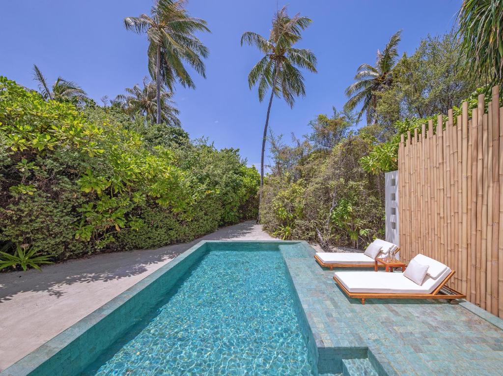 Hotel rest Anantara Kihavah Villas Male Maldives
