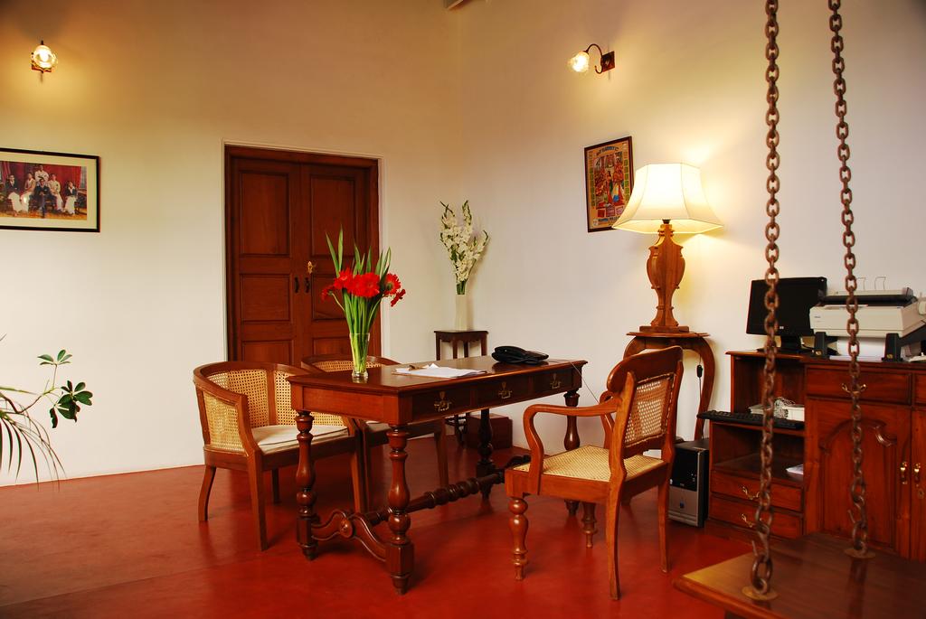 Maison Perumal, Pondicherry, Пондичерри, Индия, фотографии туров