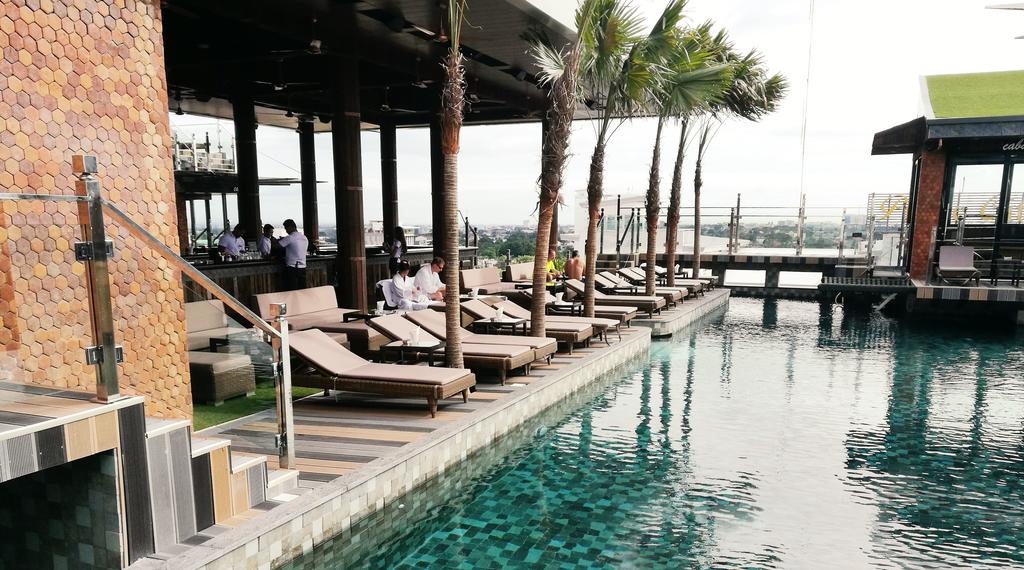 Филиппины Angeles Beach Club Hotel
