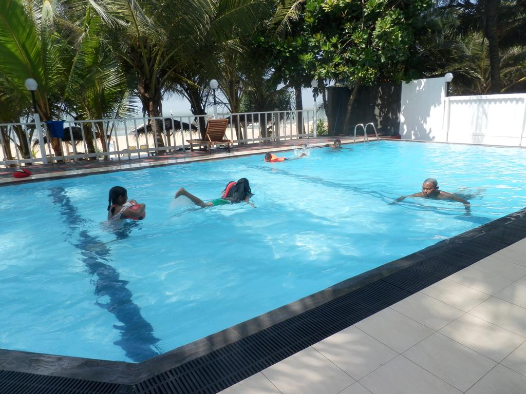 Lanka Beach Hotel zdjęcia turystów