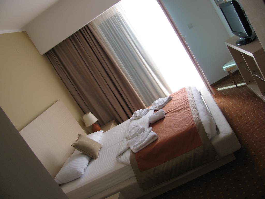 Hotel San Черногория цены