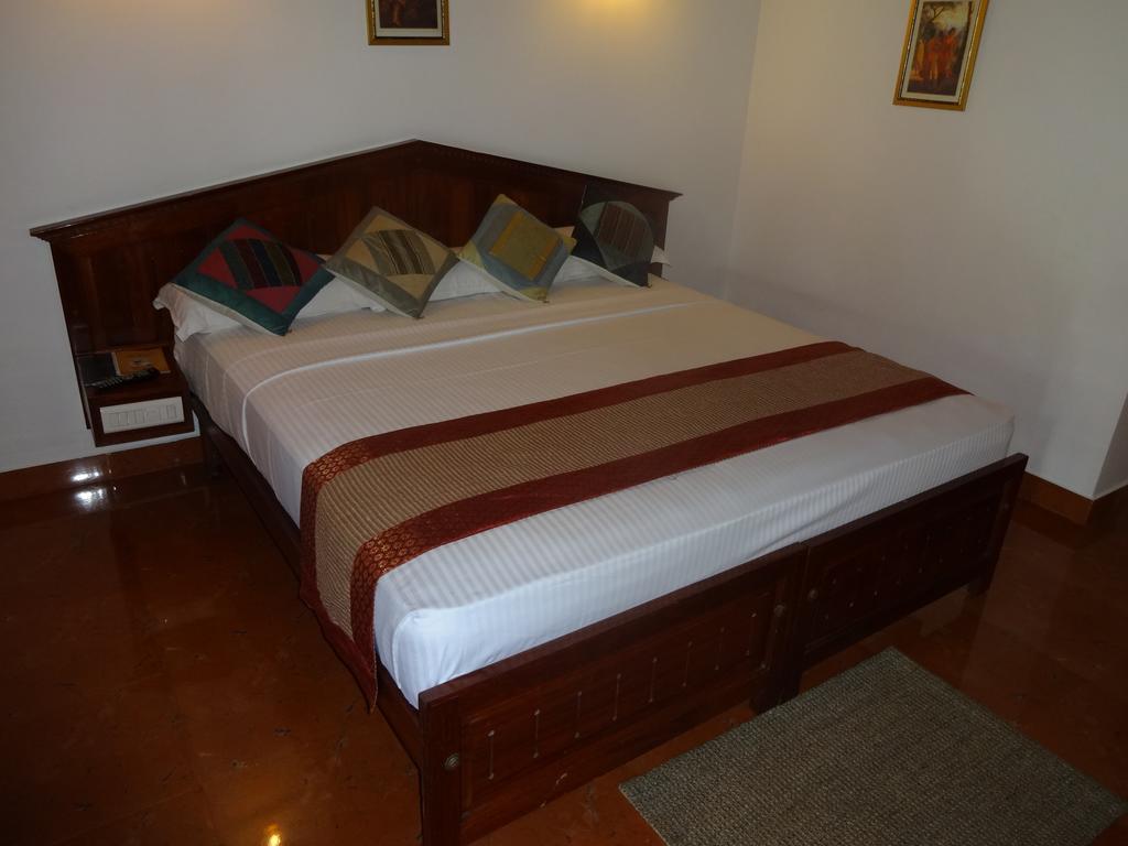 Горящие туры в отель Cocobay Resort Керала