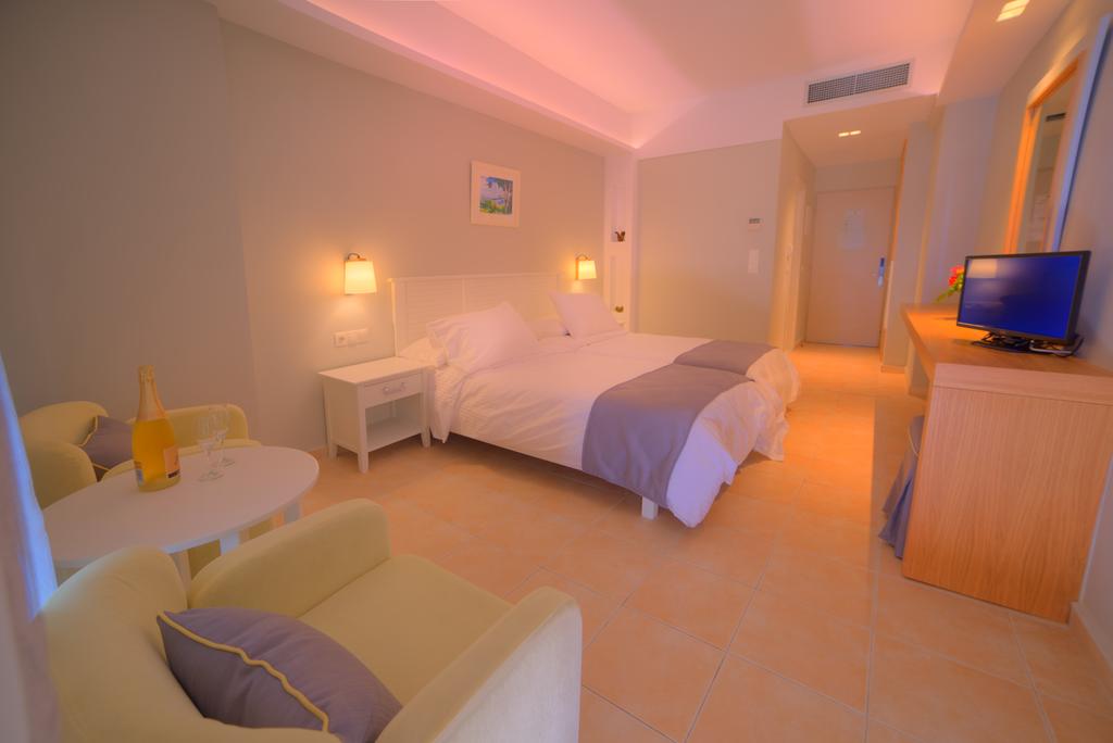 Горящие туры в отель Elea Beach Hotel Корфу (остров) Греция