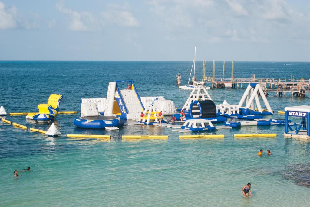 Hotel Dos Playas Faranda Cancún (ex. Celuisma Dos Playas Cancun) ціна