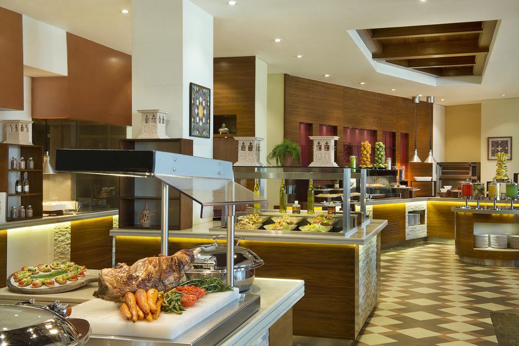 Zjednoczone Emiraty Arabskie Hilton Al Hamra Beach & Golf Resort