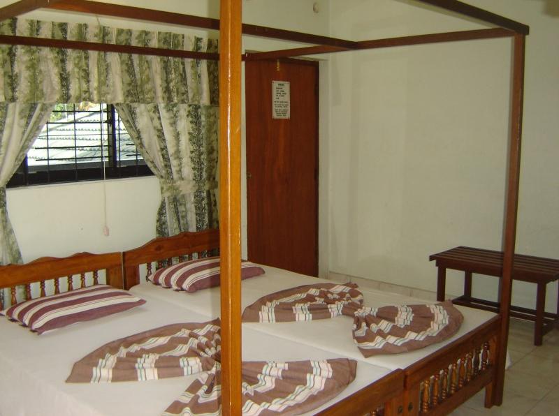 Фото готелю Ocean View Negombo