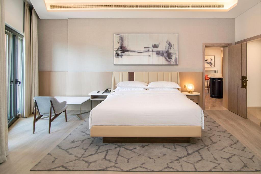 Отель, Sheraton Abu Dhabi Hotel & Resort