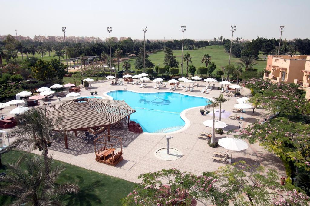 Swiss Inn Pyramids Golf Resort, Египет