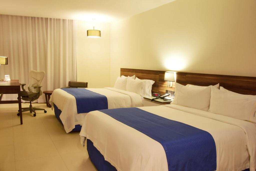 Горящие туры в отель Holiday Inn Puerto Vallarta Пуэрто-Вальярта Мексика