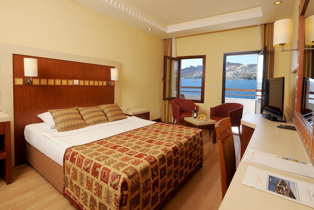 Горящие туры в отель Green Beach Resort Бодрум Турция