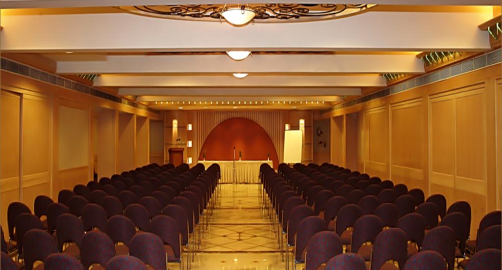 Горящие туры в отель Comfort Inn President Ахмадабад