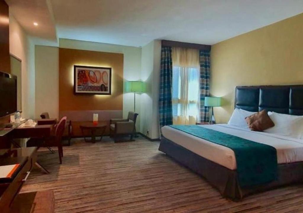 Горящие туры в отель Phoenix Plaza Hotel Apartments Абу-Даби ОАЭ