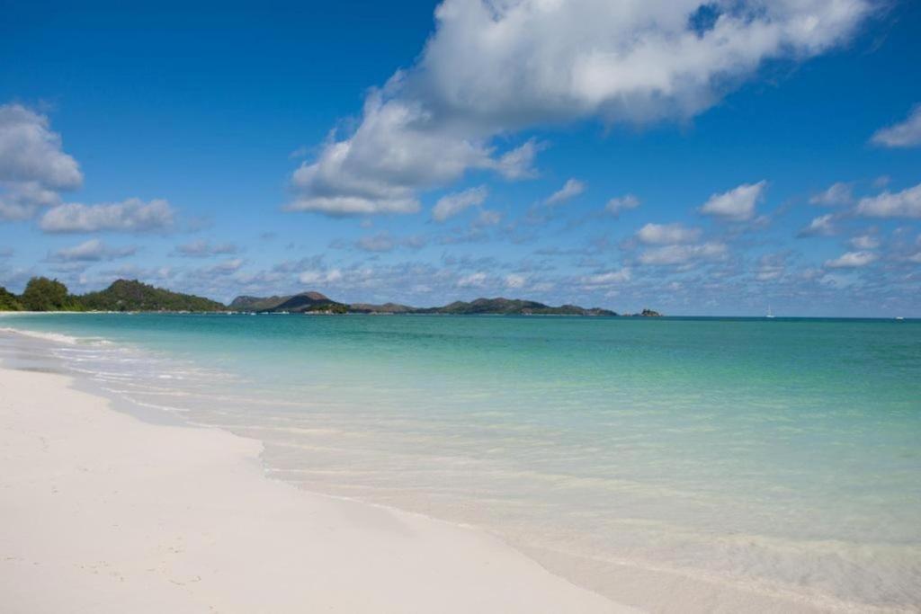 Горящие туры в отель Acajou Beach Resort Праслин (остров) Сейшелы