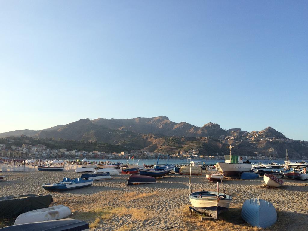 Baia Degli Dei, Region Messina, photos of tours