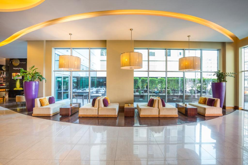 Отдых в отеле Novotel Suites Dubai Mall of the Emirates Дубай (город)