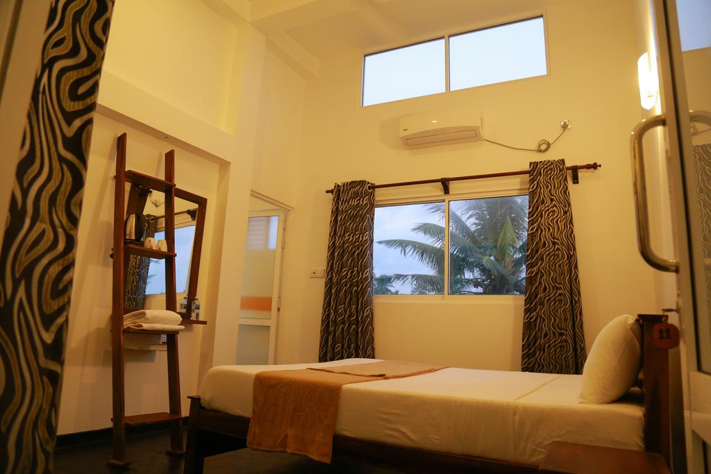 Шри-Ланка Hikka Ocean Resort