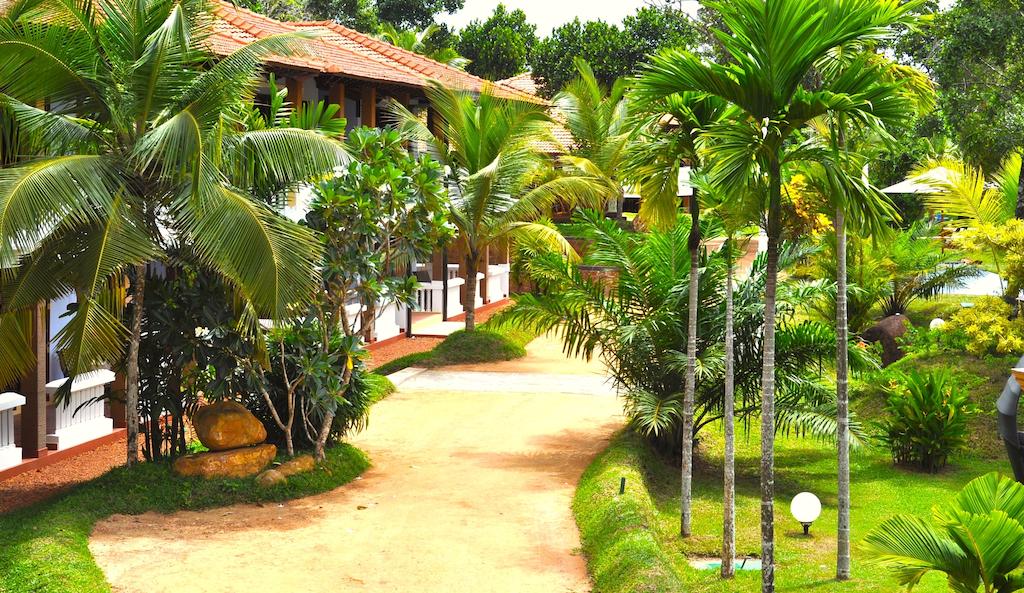 Cocoon Resort & Villas цена