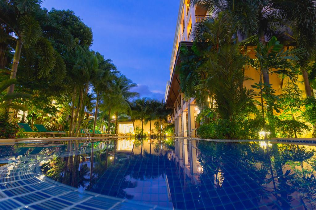 Thanthip Beach Resort Thailand prices