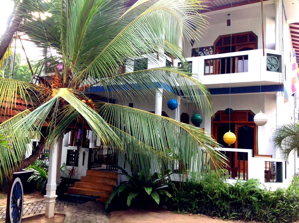 Frangipani Beach Villa, Тангалле, фотографии туров