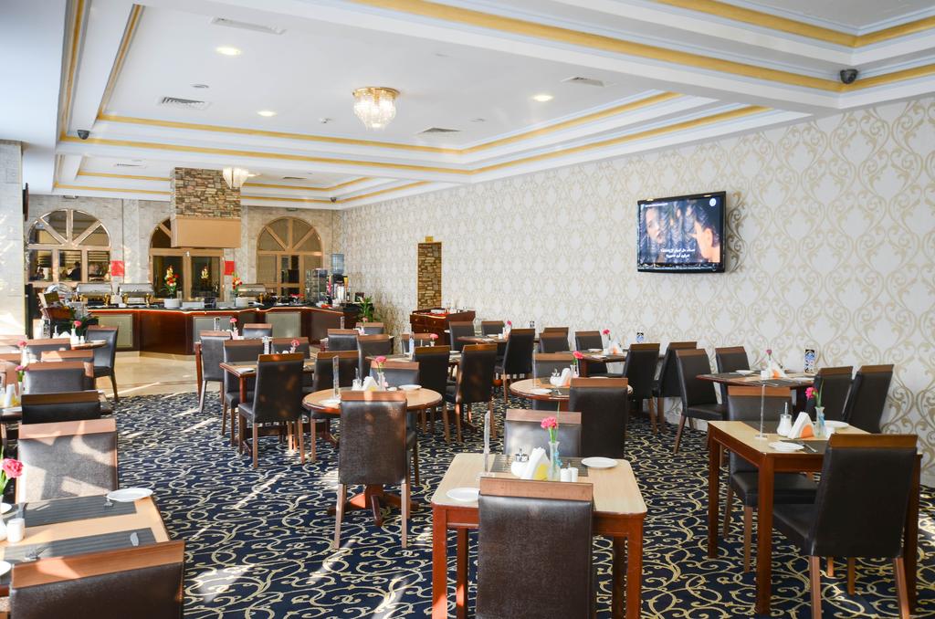 Туры в отель Al Seef Hotel Sharjah Шарджа