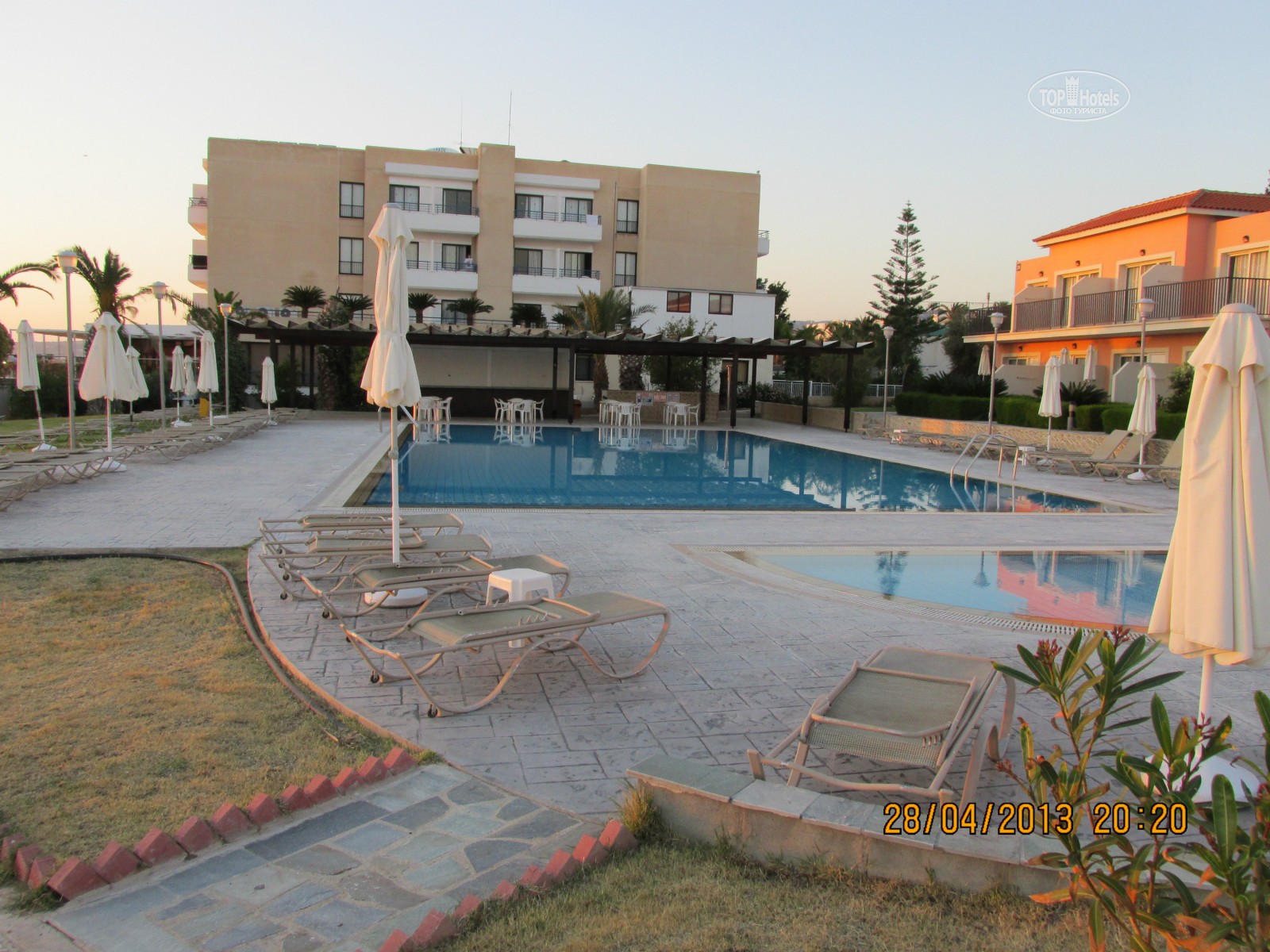 Тури в готель Paphian Sun Holiday Village Пафос Кіпр