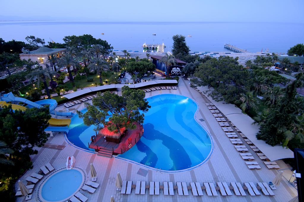 Тури в готель Catamaran Resort Hotel Кемер Туреччина