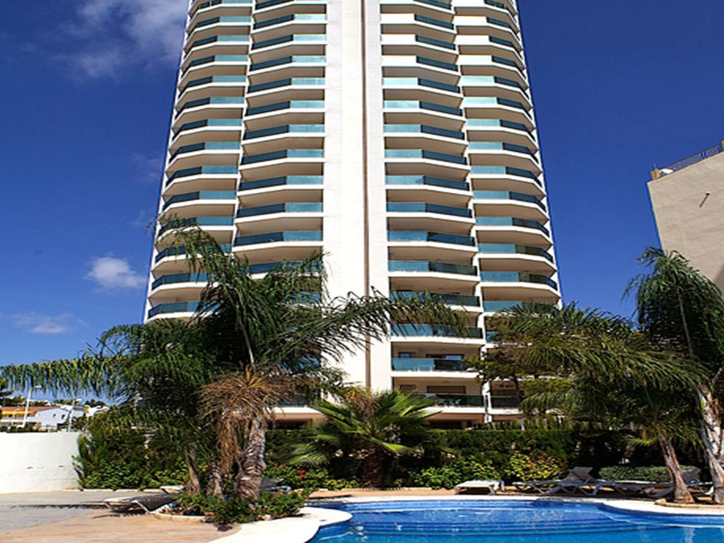 Горящие туры в отель Apartamentos Esmeralda Suites Коста-Бланка