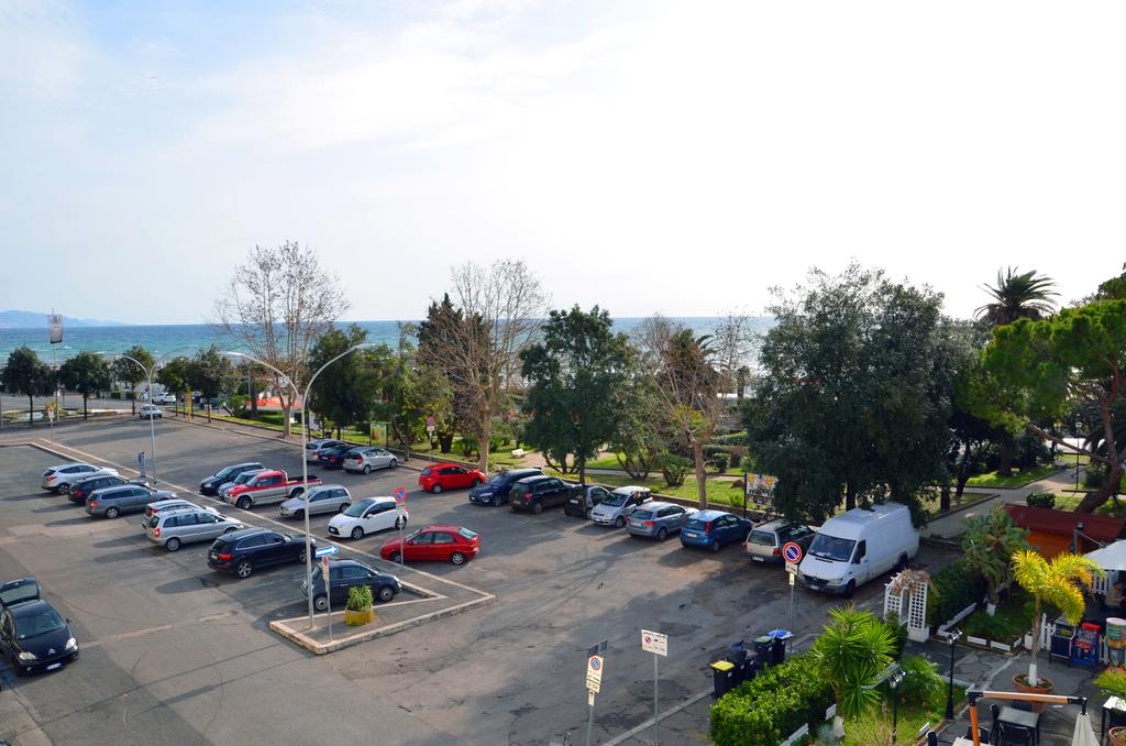 Отдых в отеле Marconi Residence (Terracina)