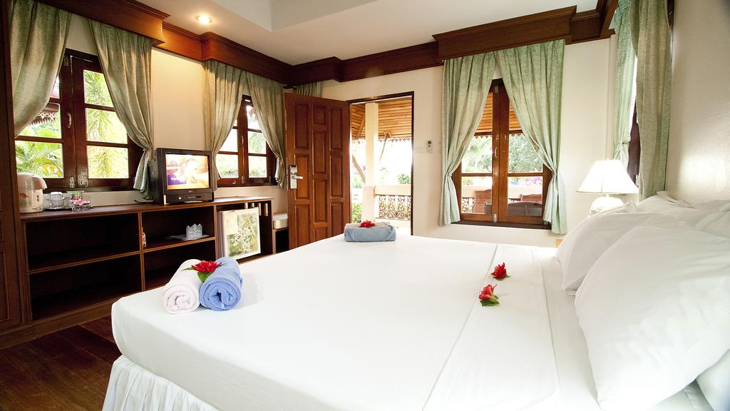 Горящие туры в отель Long Bay Resort Ко Пханган Таиланд
