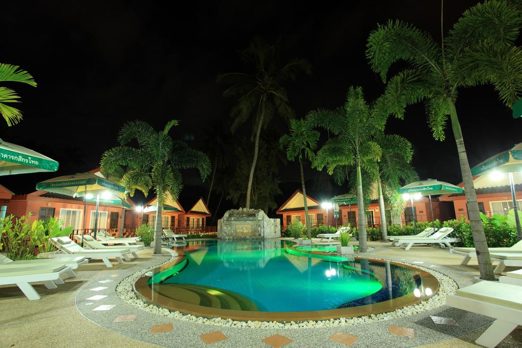 Тури в готель Andaman Seaside Resort Bangtao Пляж Банг Тао Таїланд