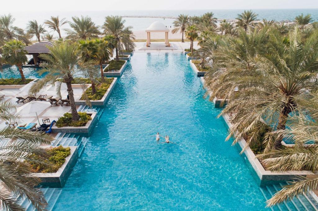 Hilton Ras Al Khaimah Beach Resort фото и отзывы