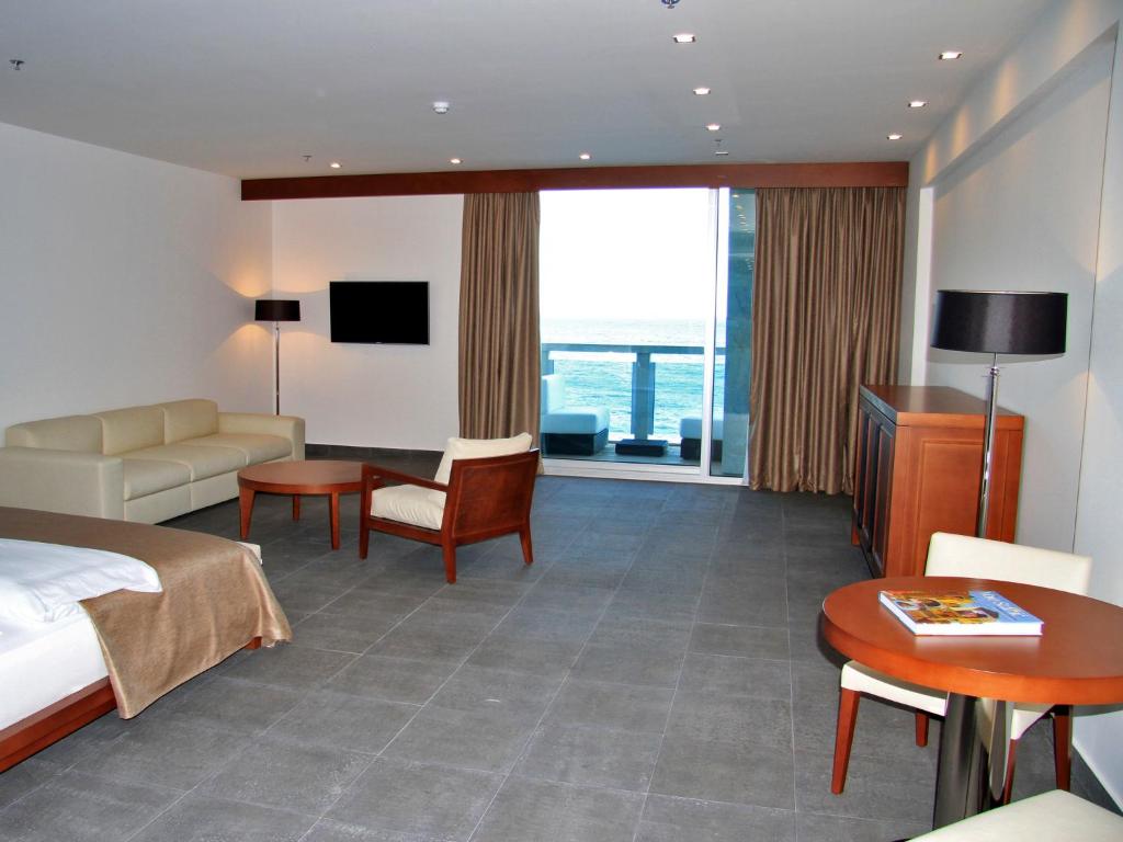 Відпочинок в готелі Avala Resort & Villas Будва