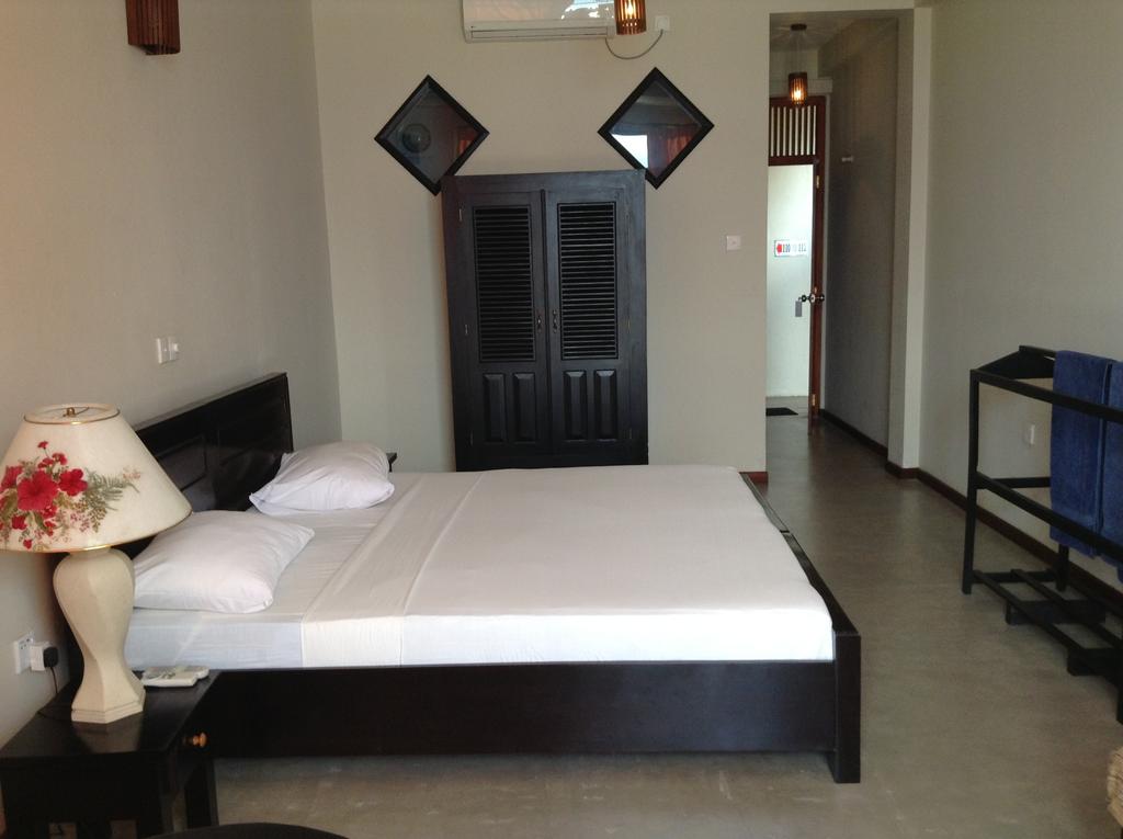 Відпочинок в готелі Hotel Silan Mo Мірісса Шрі-Ланка