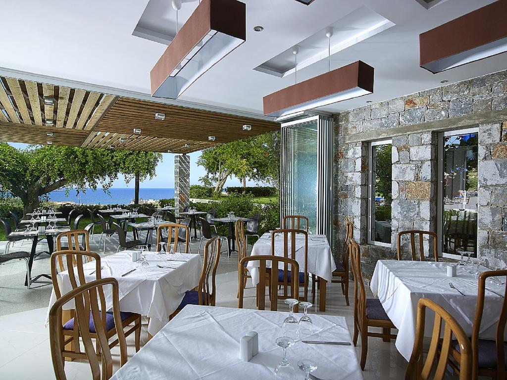 Відгуки гостей готелю Eleftheria Hotel (Agia Marina)