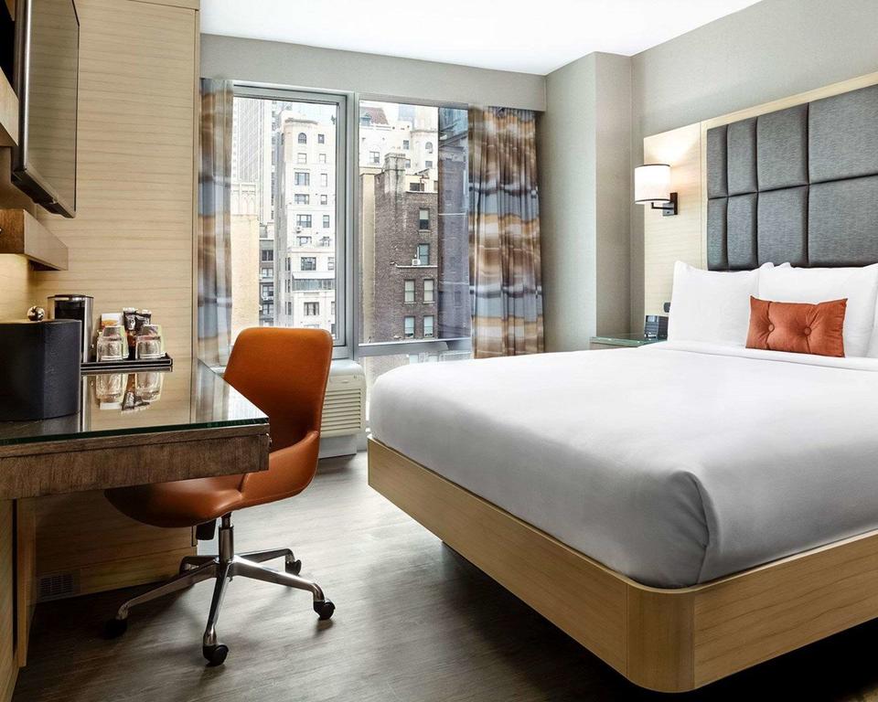 Cambria Hotel and Suites Times Square, Нью-Йорк, фотографии туров