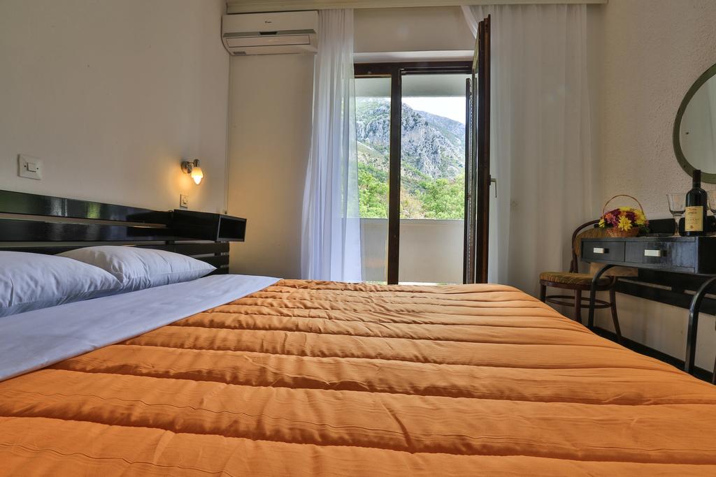 Juzno More Hotel Черногория цены