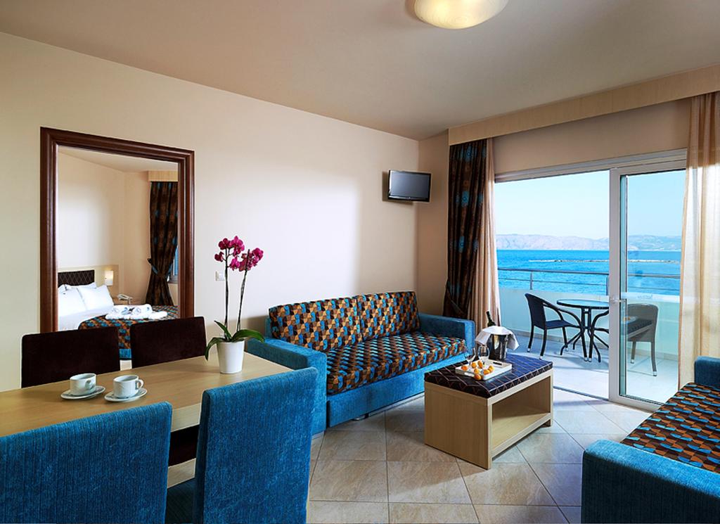 Tours to the hotel Molos Bay Hotel Chania