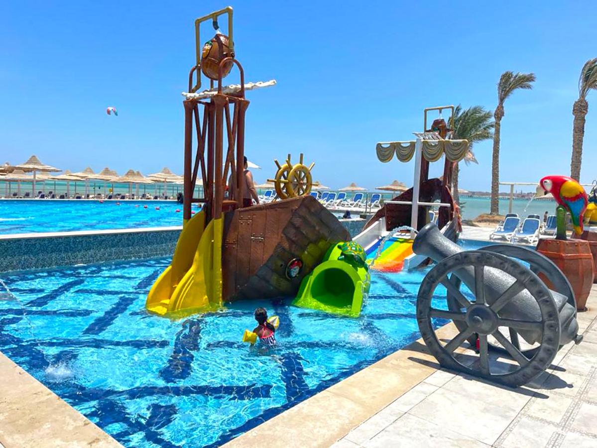 Bellagio Beach Resort & Spa, Hurghada, photos from rest