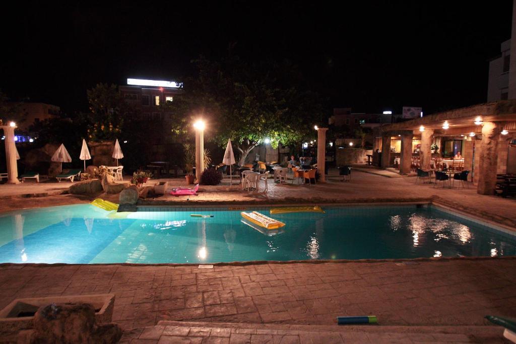 Горящие туры в отель King's Hotel Пафос Кипр