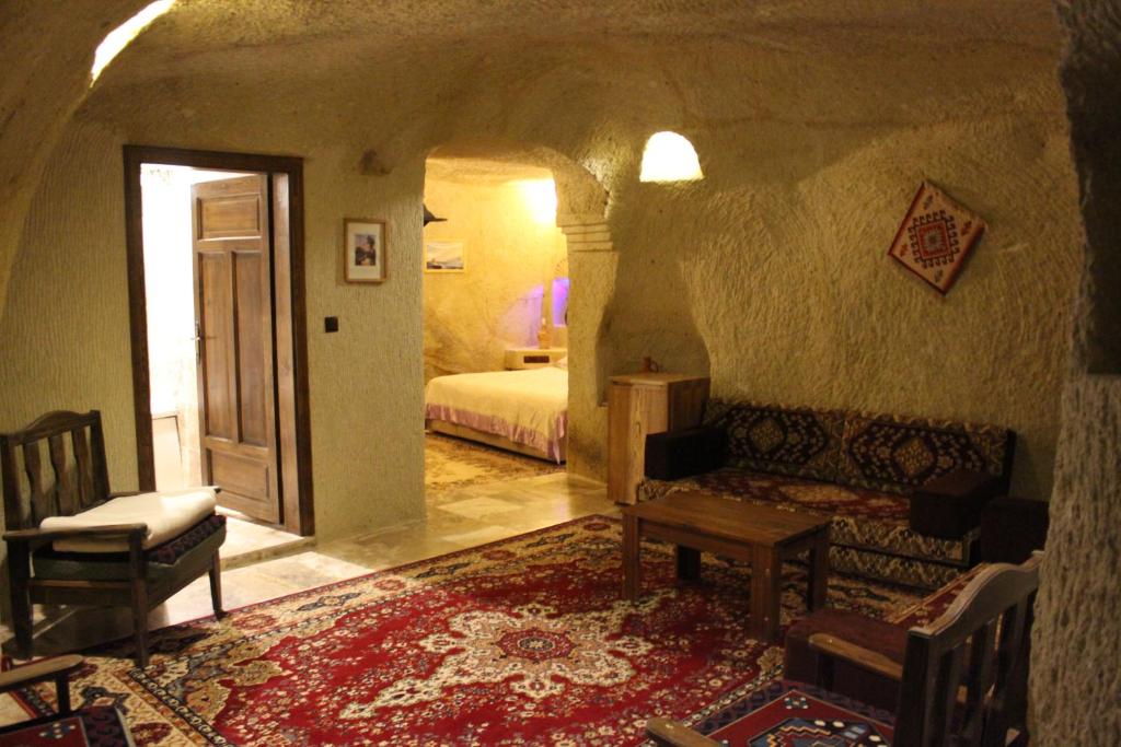 Dilek Tepesi Cave Hotel, фотографии туристов
