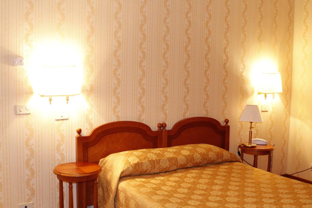 Отдых в отеле Grand Hotel Hermitage Рим