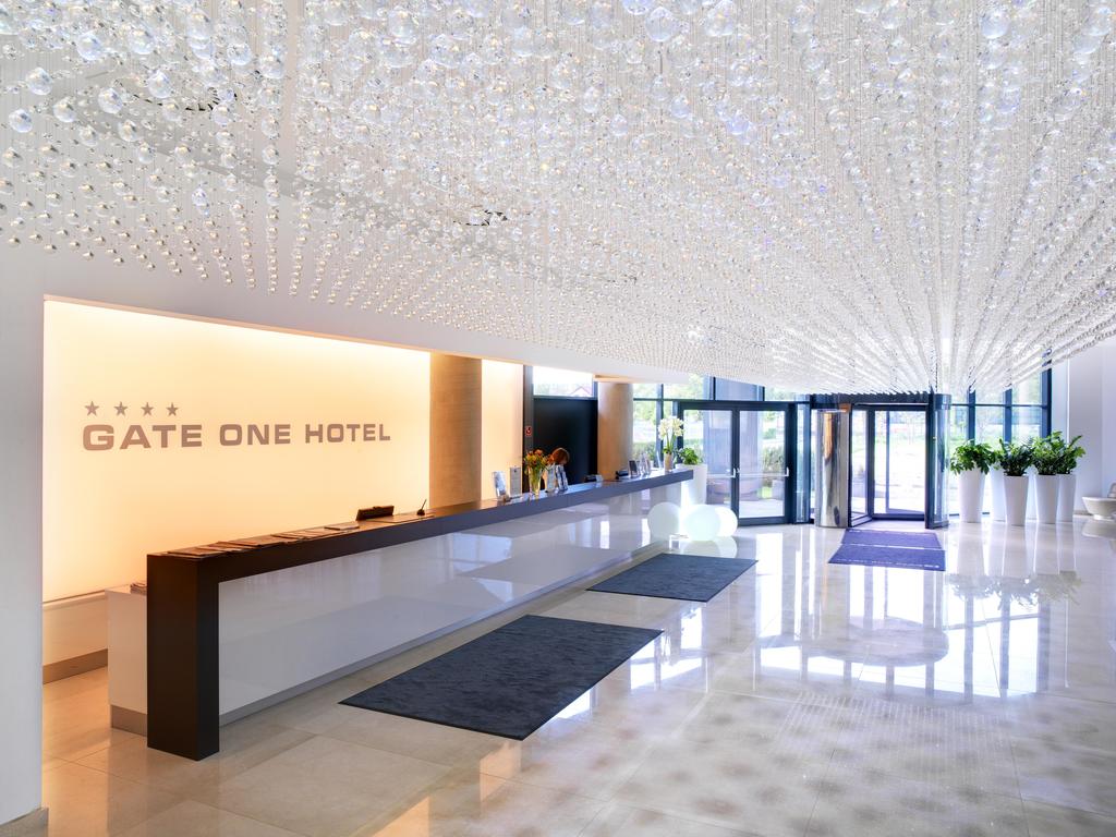 Nh Gate One Hotel, Словакия, Братислава