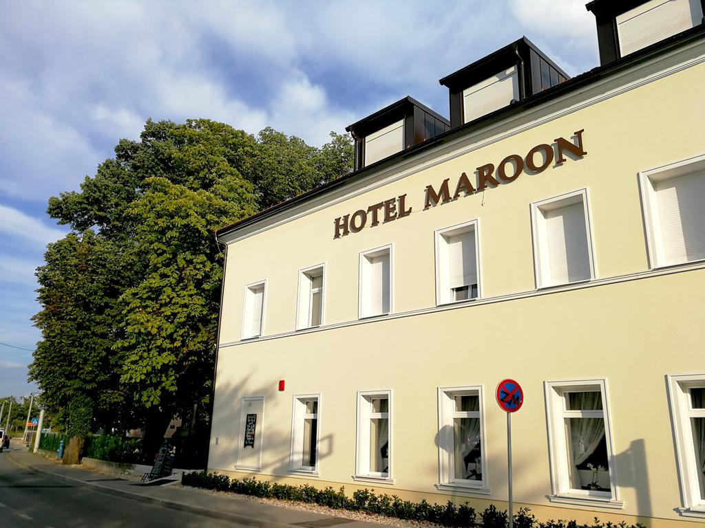 Hotel Maroon, 3, фотографии