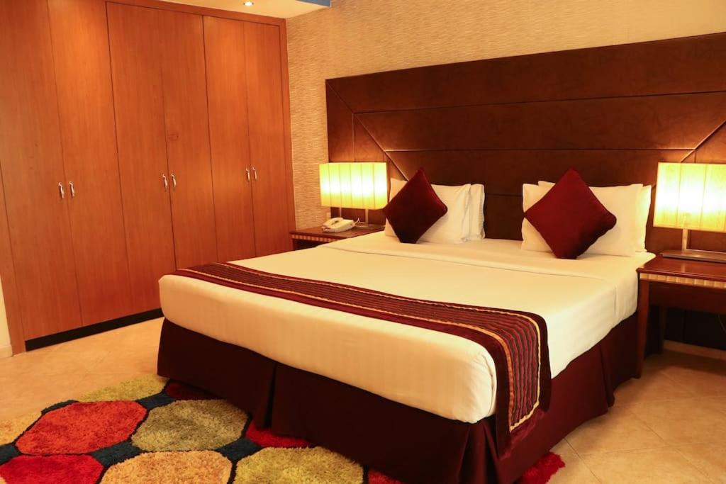 Zjednoczone Emiraty Arabskie Al Manar Grand Hotel Apartment