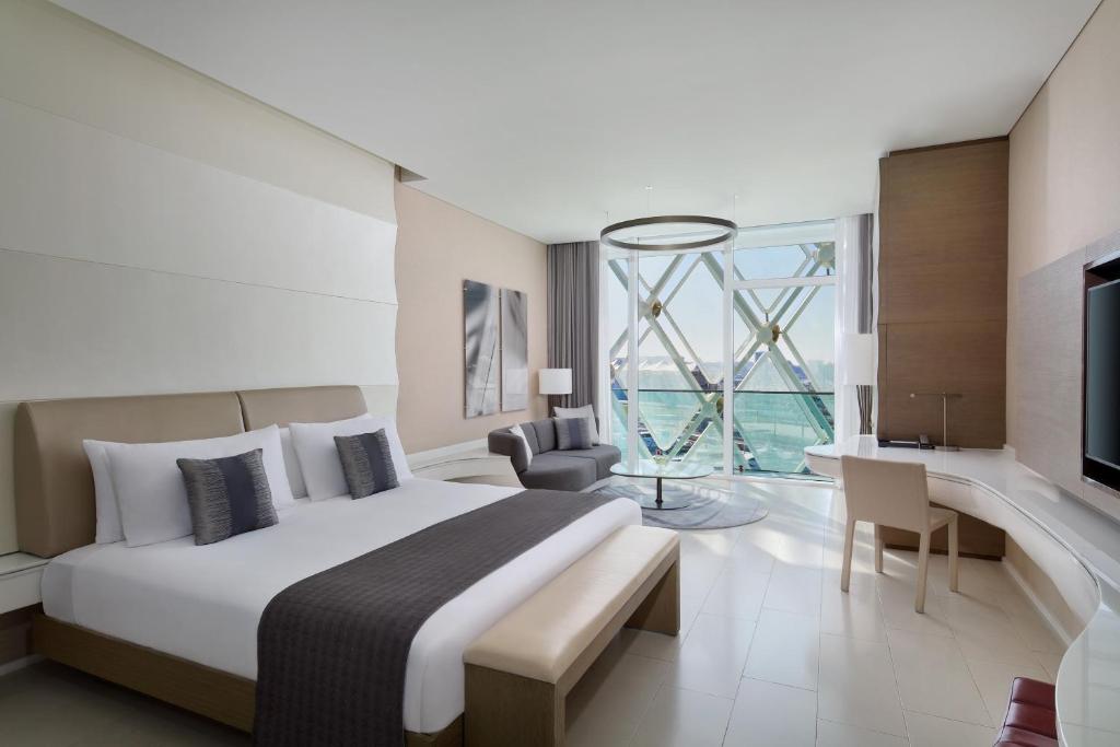 W Abu Dhabi - Yas Island (ex. Yas Hotel), Абу Дабі ціни